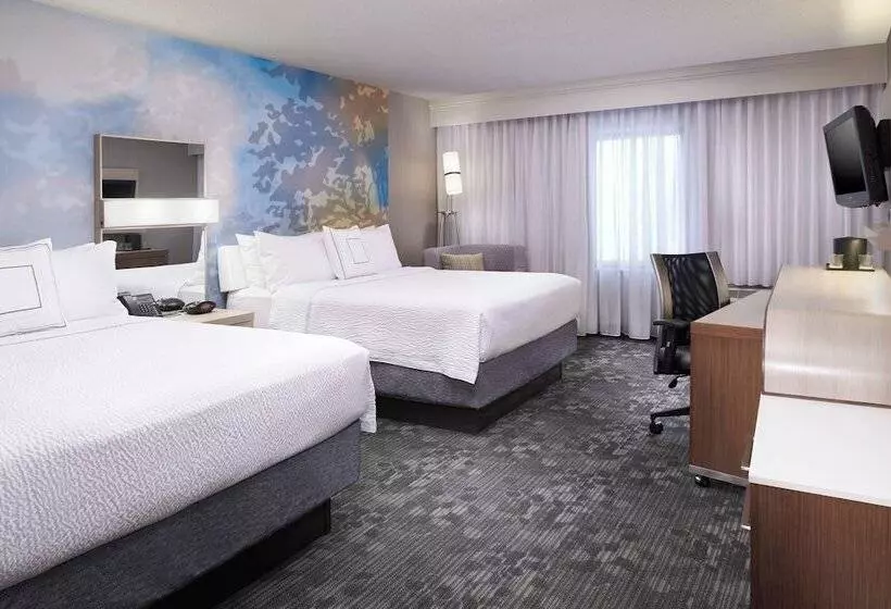 فندق Courtyard Cleveland Independence