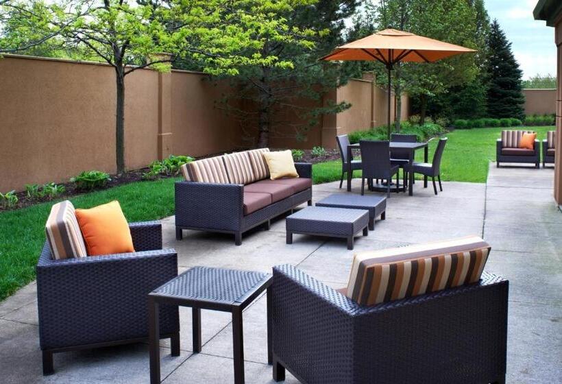 Отель Courtyard By Marriott Cleveland Westlake