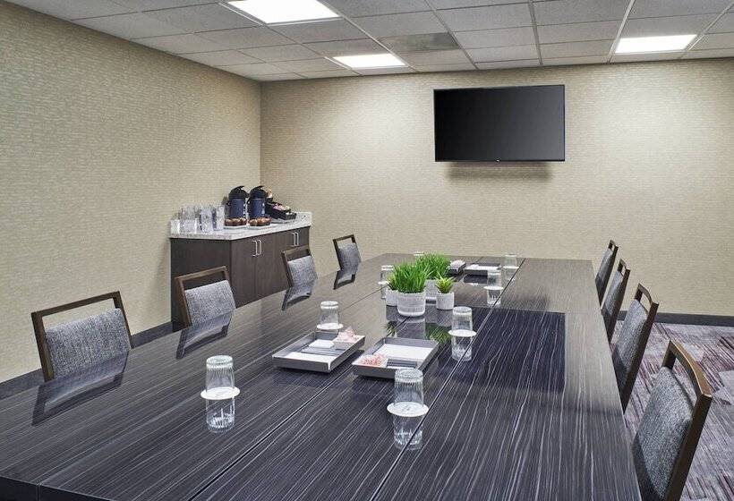 호텔 Courtyard By Marriott Detroit Troy