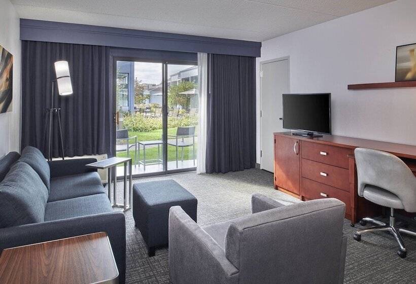 호텔 Courtyard By Marriott Detroit Troy