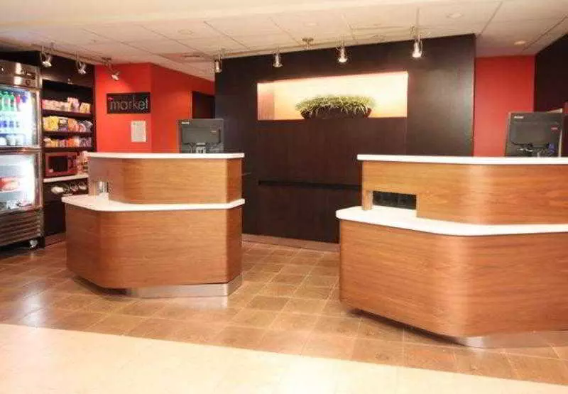 호텔 Courtyard By Marriott Roseville