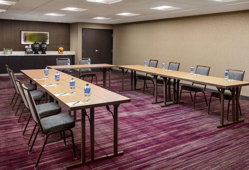 酒店 Courtyard By Marriott Roseville