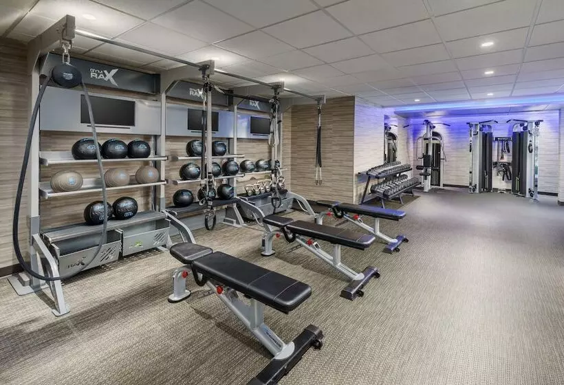 호텔 Courtyard By Marriott Roseville