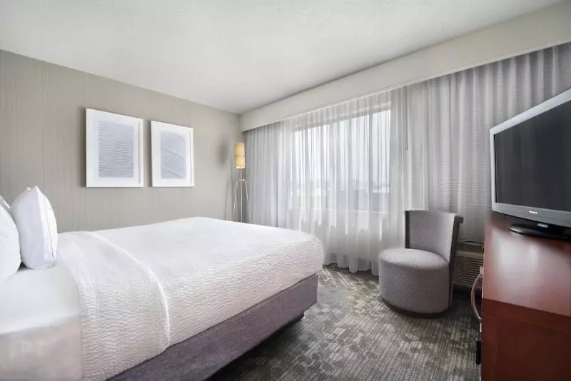 호텔 Courtyard Mishawaka University Area