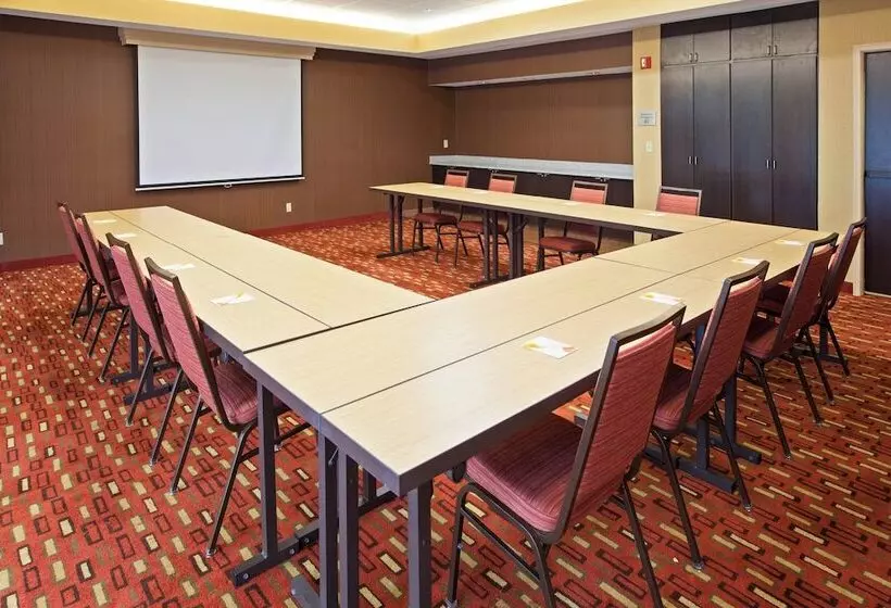 호텔 Courtyard Mishawaka University Area