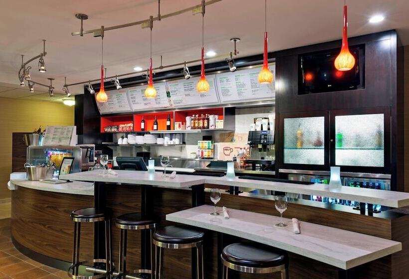 فندق Courtyard Mishawaka University Area