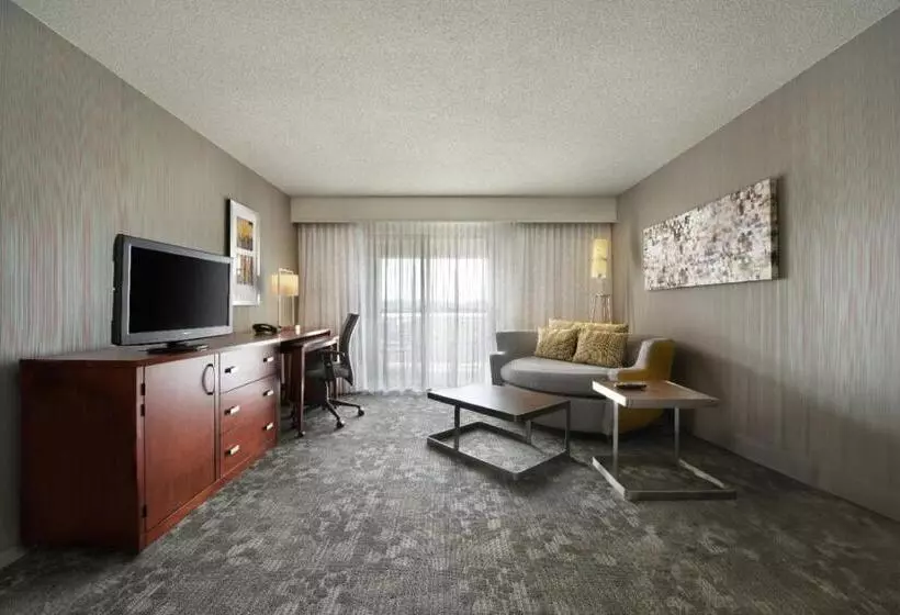 호텔 Courtyard Mishawaka University Area