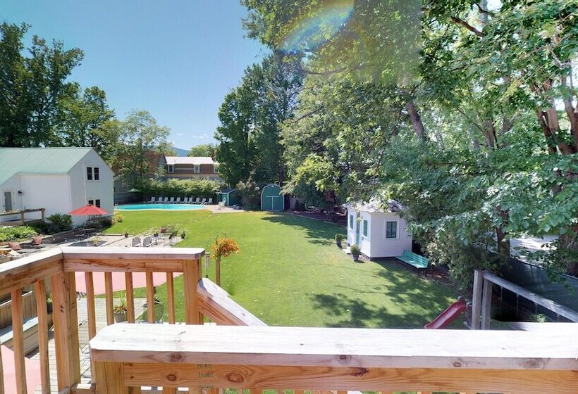 فندق Cranmore Inn