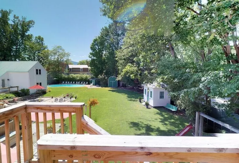 ホテル Cranmore Inn