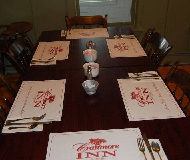 فندق Cranmore Inn