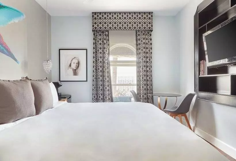 ホテル The Crescent Powered By Sonder