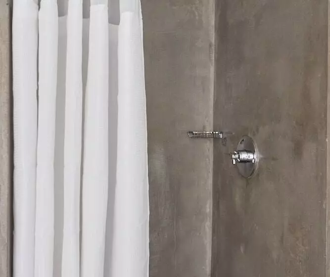 ホテル The Crescent Powered By Sonder