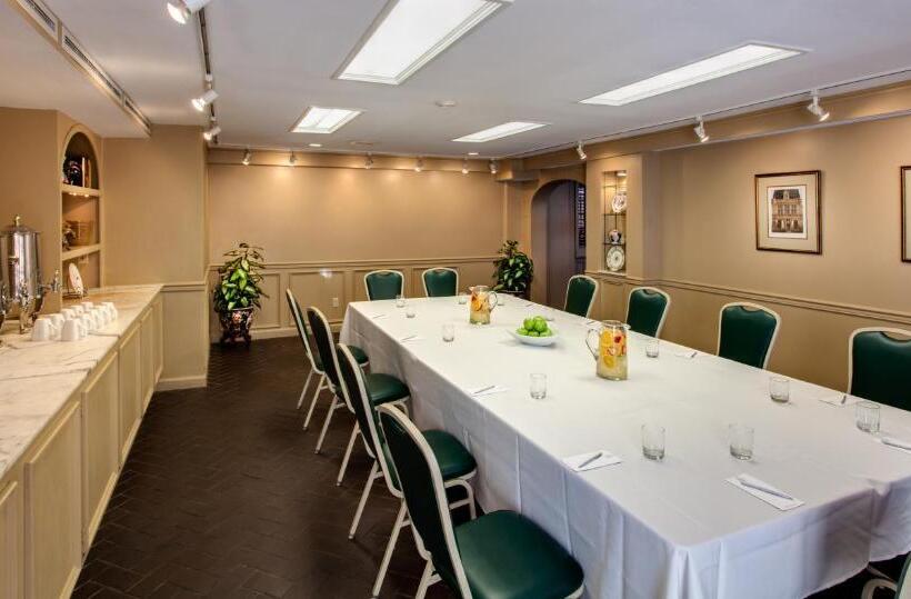 Hotel Dauphine Orleans