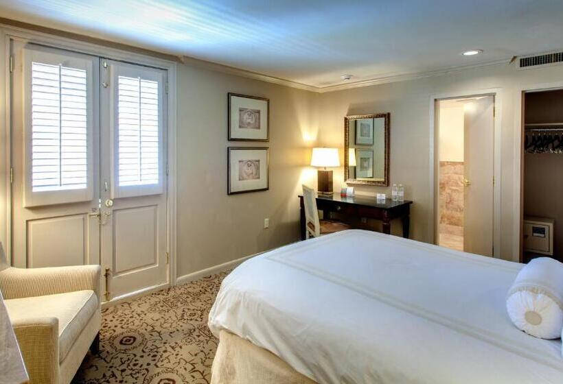 Hotel Dauphine Orleans