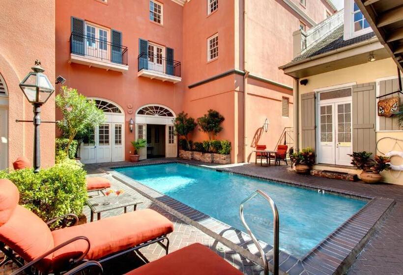 Hotel Dauphine Orleans