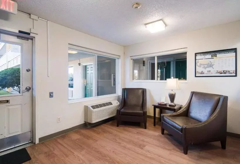 호텔 Hometowne Studios Dallas  Fort Worth