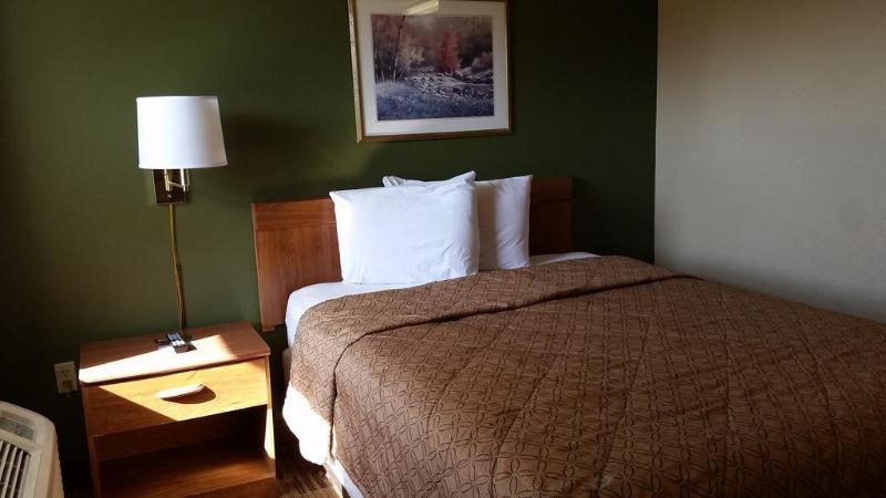 Отель Birch Hill Suites Kansas City – Independence