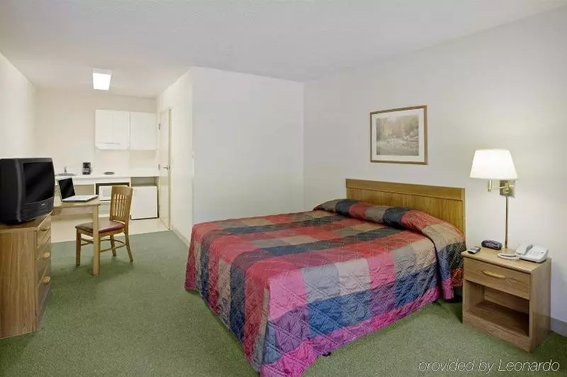 ホテル Birch Hill Suites Kansas City – Independence