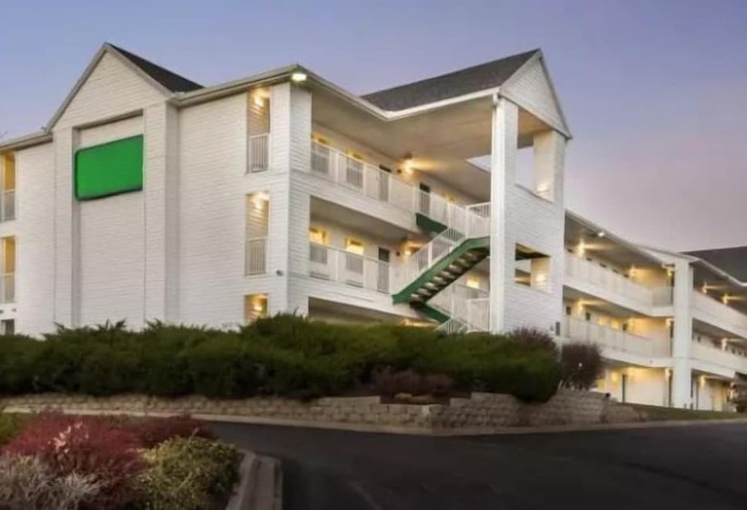 Отель Birch Hill Suites Kansas City – Independence
