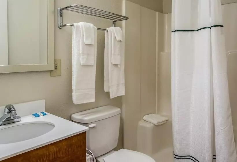 酒店 Hometowne Studios By Red Roof Salem, Or