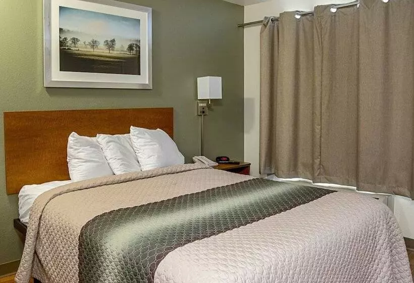 酒店 Hometowne Studios By Red Roof Salem, Or