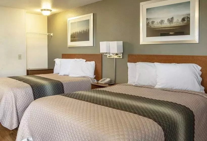 酒店 Hometowne Studios By Red Roof Salem, Or