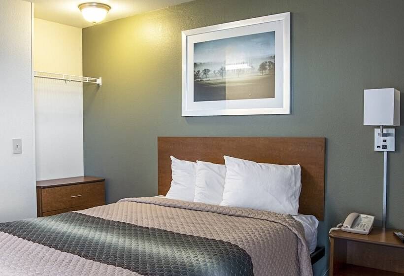 Szálloda Hometowne Studios By Red Roof Salem, Or