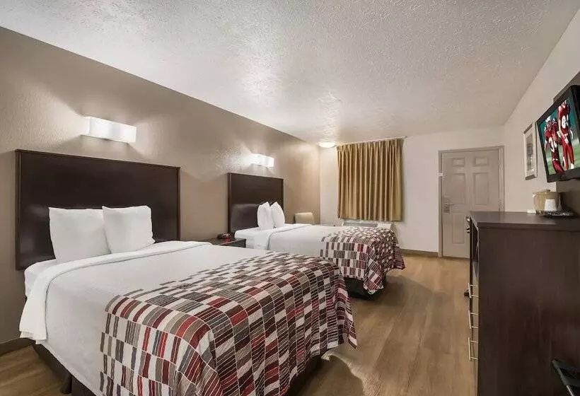 Отель Red Roof Inn Crossville