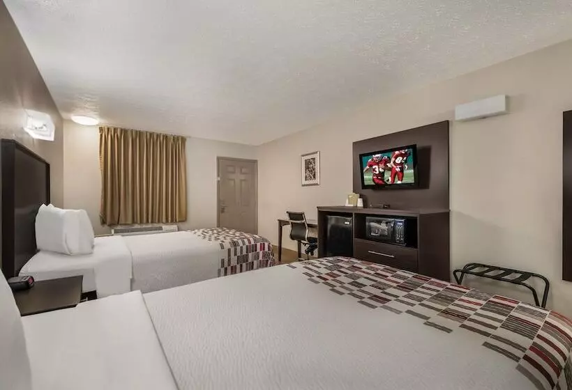 Отель Red Roof Inn Crossville