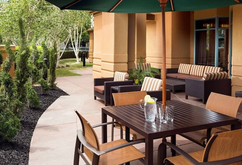 בית מלון כפרי Sonesta Select Pleasant Hill