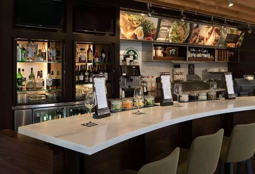 호텔 Sonesta Select Pleasant Hill