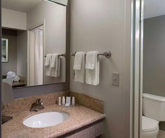 호텔 Sonesta Select Pleasant Hill