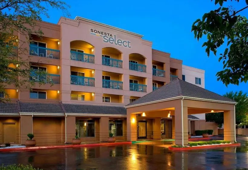 Hotelli Sonesta Select Pleasant Hill