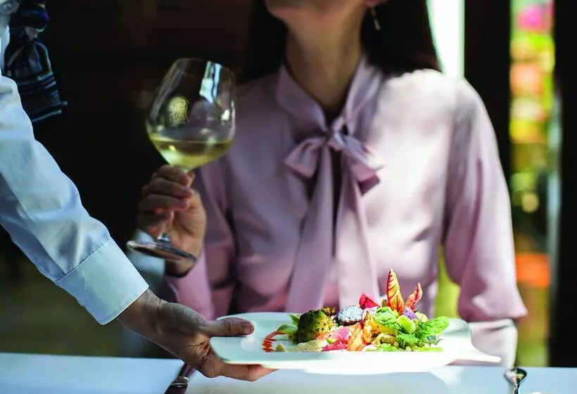 בית מלון כפרי The Charleston Place