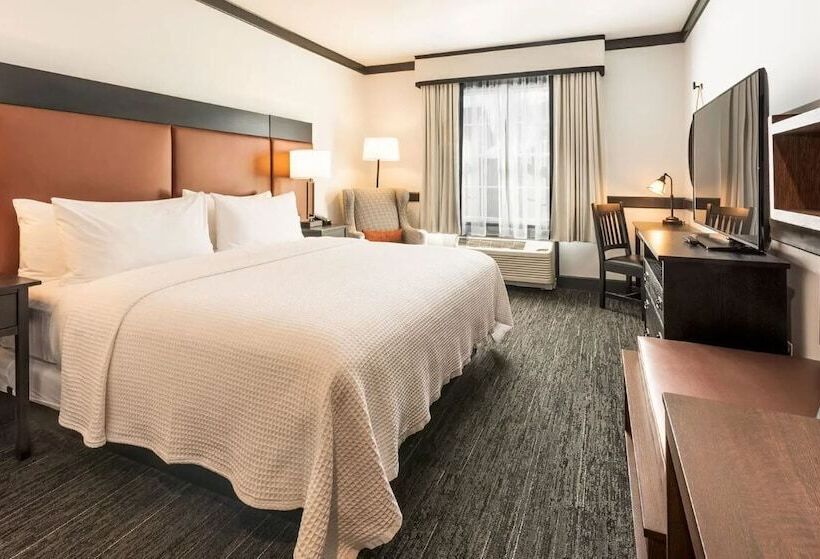 فندق The Craftsman Inn & Suites