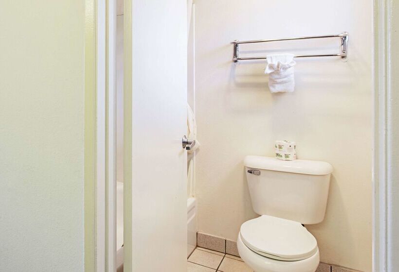 Motel 6 Pendleton, Or  West