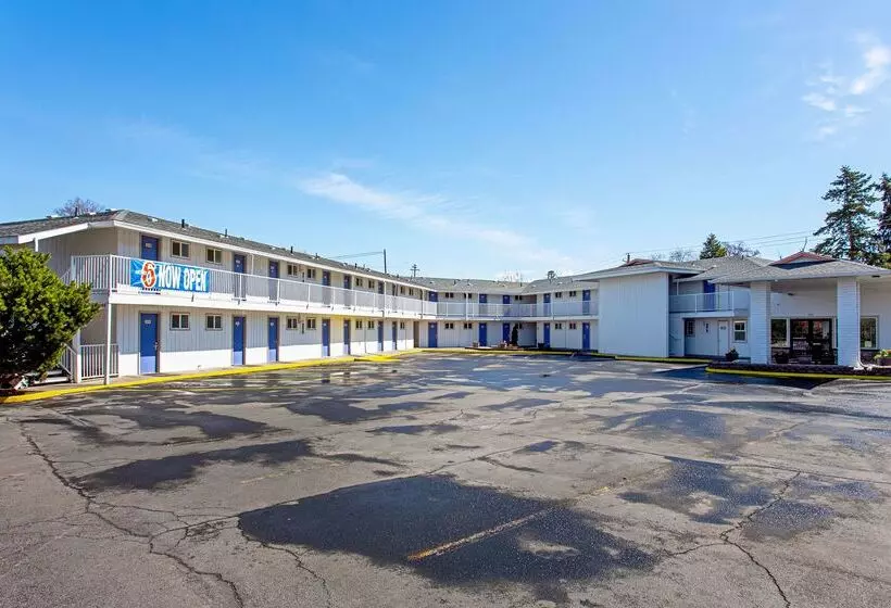 Motel 6 Pendleton, Or West