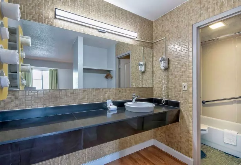 Motel 6 Springfield, Oh