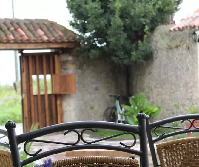 Retkeilymaja Posada Condado De La Mota