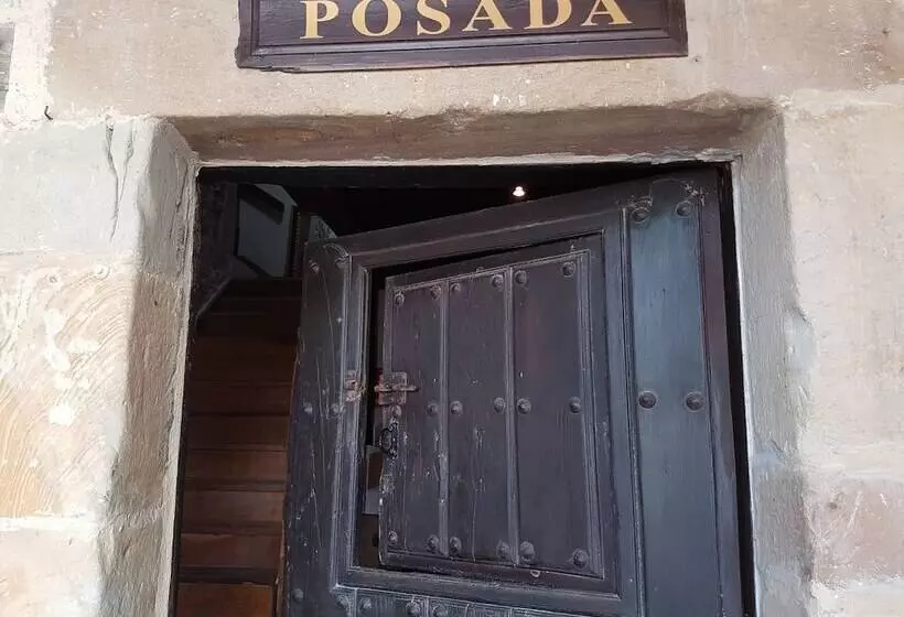 Retkeilymaja Posada Condado De La Mota