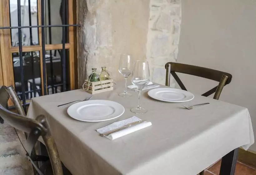 Retkeilymaja Posada Condado De La Mota