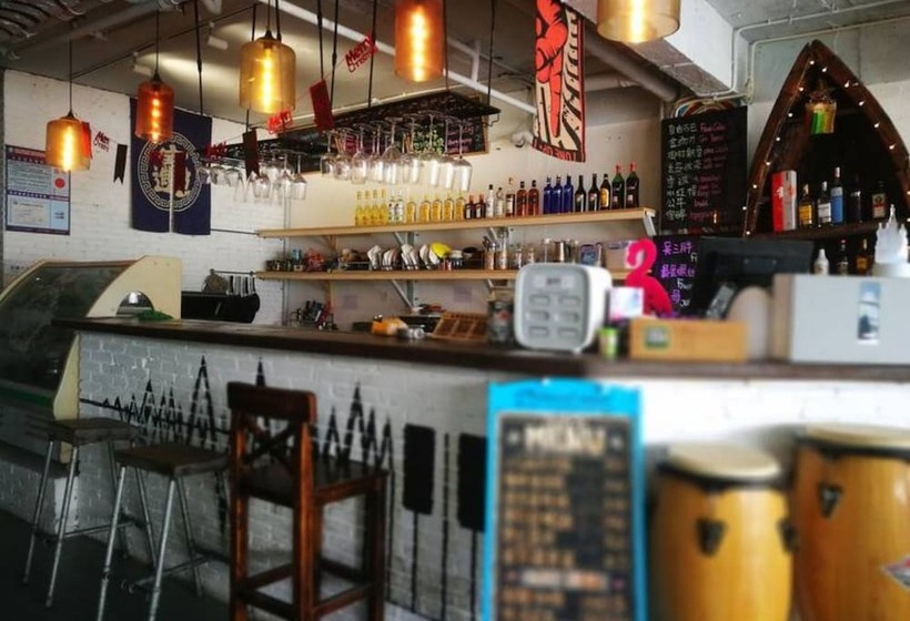 여관 Karma White Castle