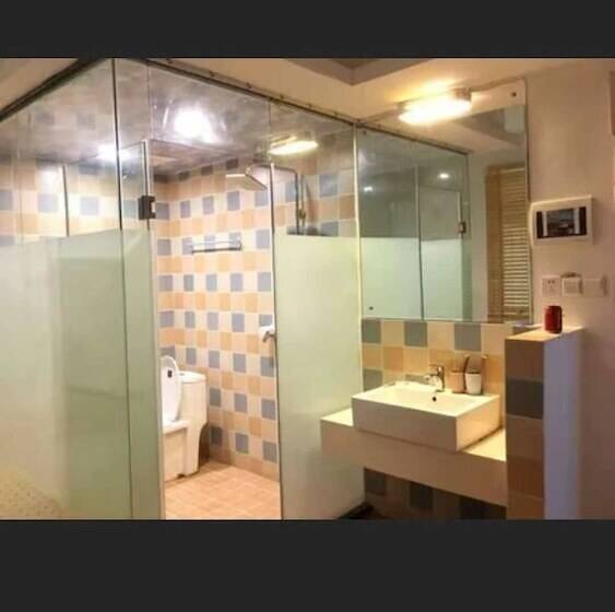 여관 Karma White Castle