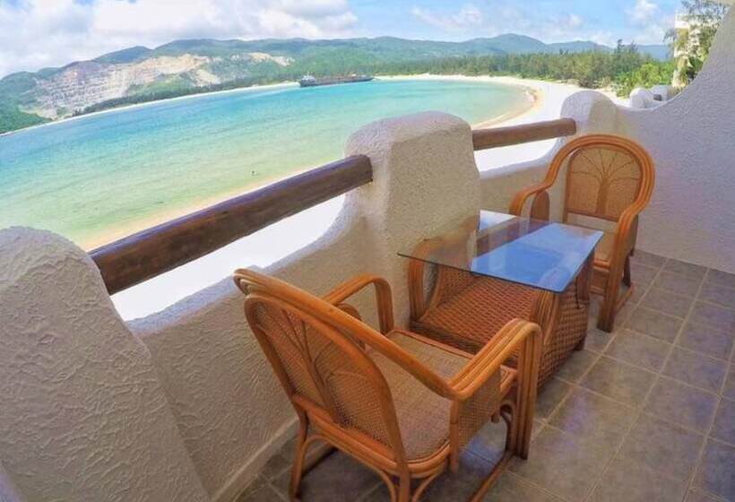 여관 Karma White Castle