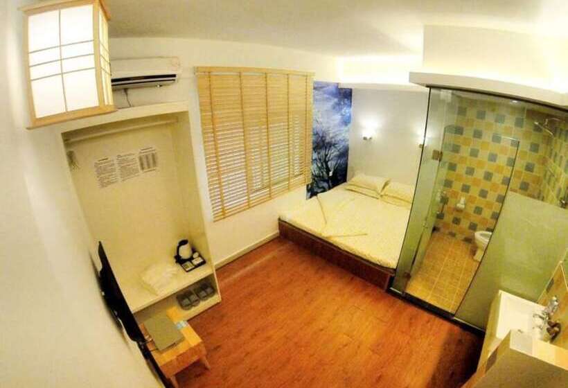 여관 Karma White Castle