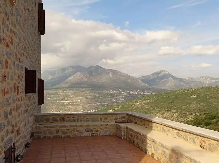 Hostelli Sofia Limeni View