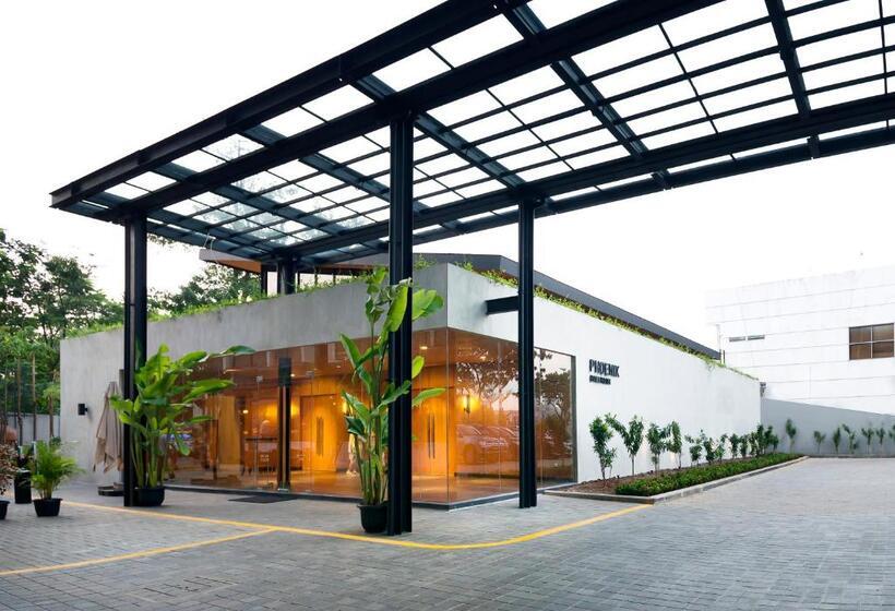 בית מלון כפרי Aviary Bintaro