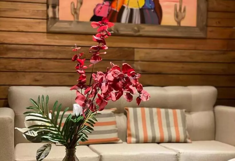 ホテル Colonial Tafi Del Valle By Dot Tradition