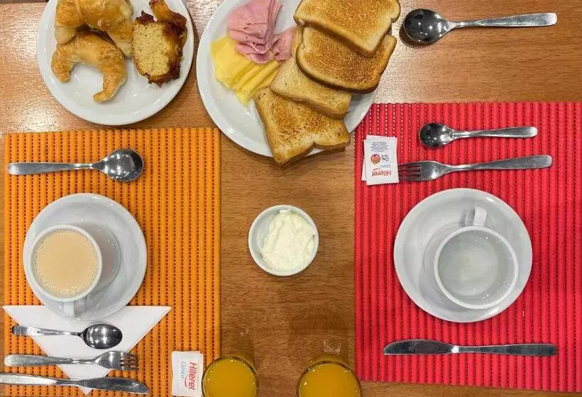 ホテル Colonial Tafi Del Valle By Dot Tradition