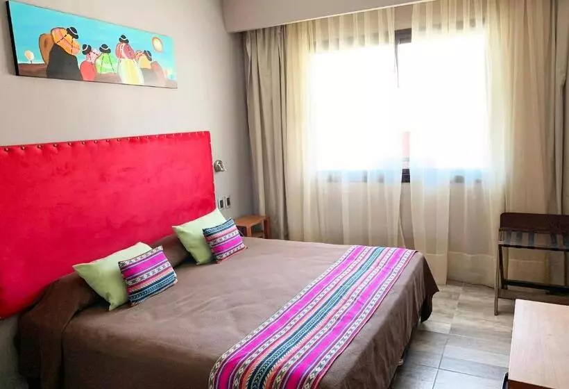 ホテル Colonial Tafi Del Valle By Dot Tradition